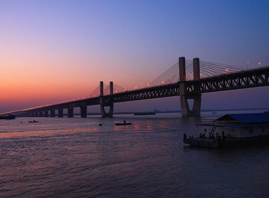 蕪湖長(zhǎng)江大橋